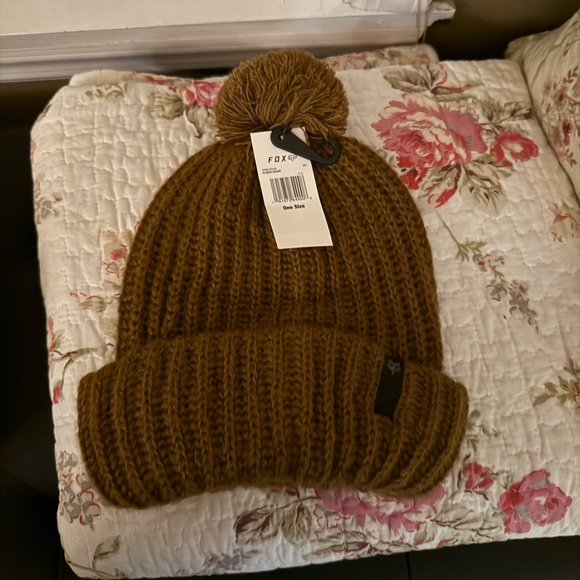 Fox hat - Picture 1 of 1